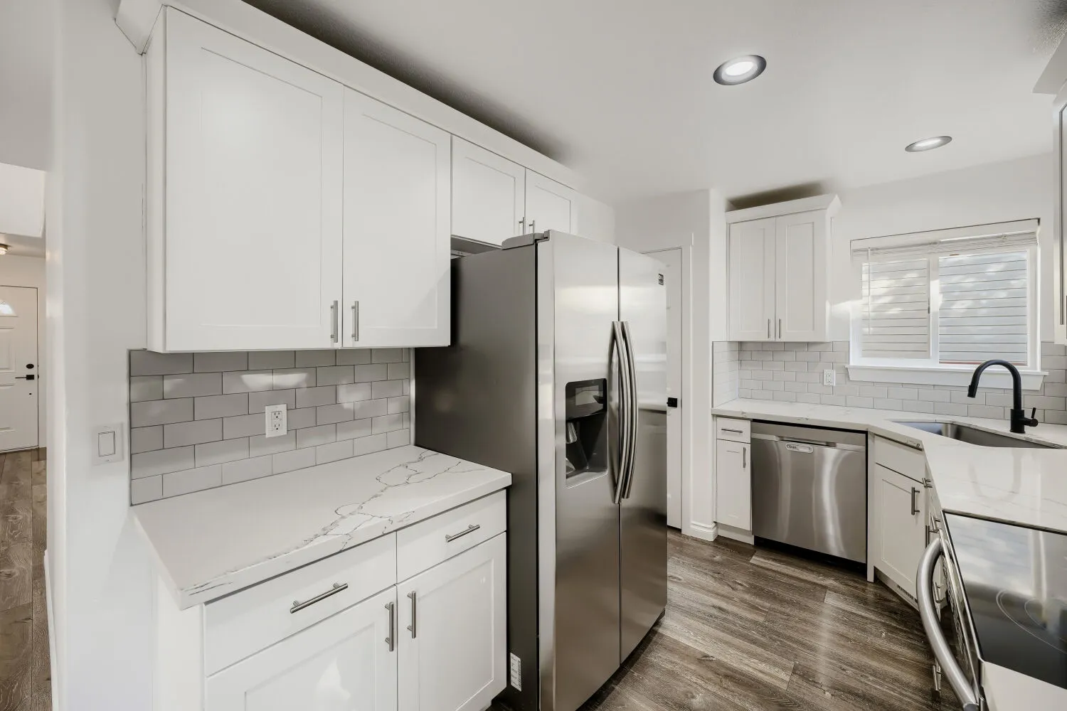 Kitchen, third angle