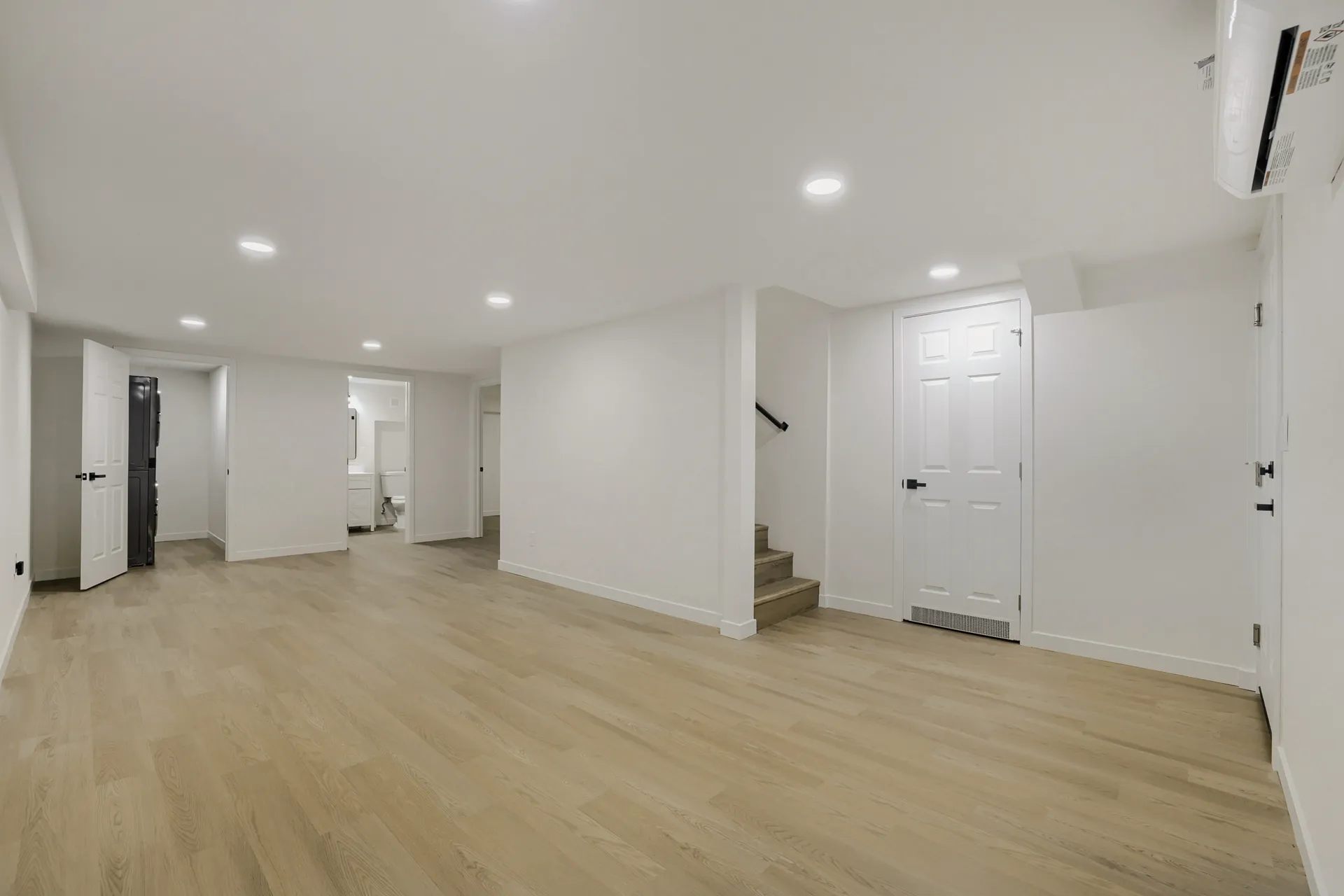 Bonus room, second angle
