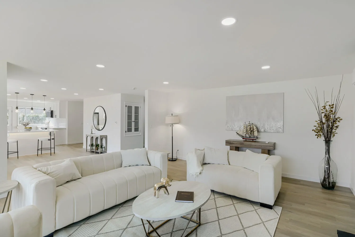 Living room, second angle
